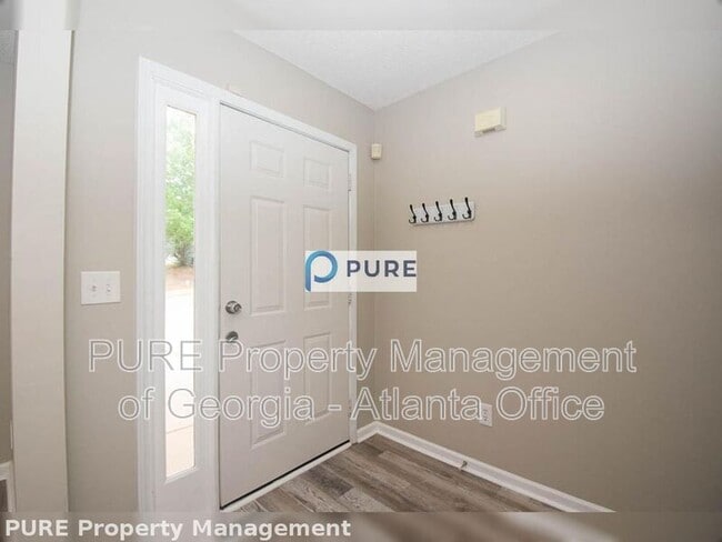 Building Photo - 3729 Wavetree Pass NW