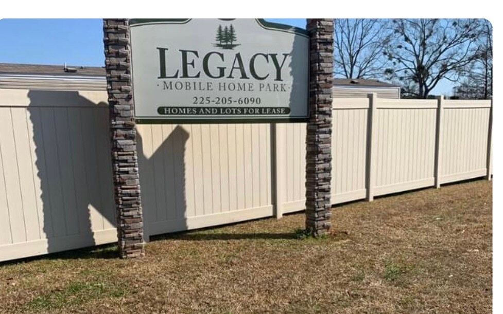 Foto principal - 151 Tommy Stubbs Rd