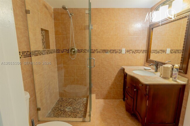Foto del edificio - 17801 Bay 413 Bay