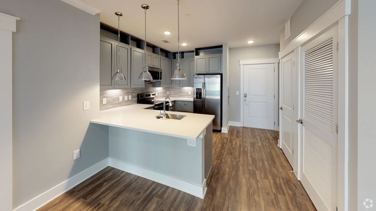 Photo - Carolina Square Apartments