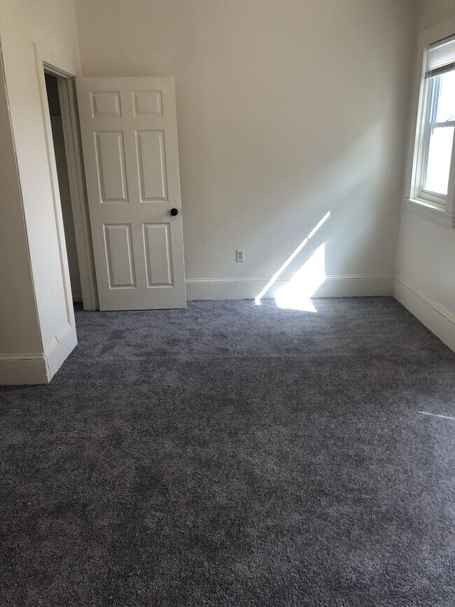 Foto del edificio - 204 S Ann St