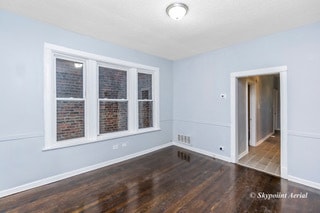 Building Photo - 6842 S Champlain Ave