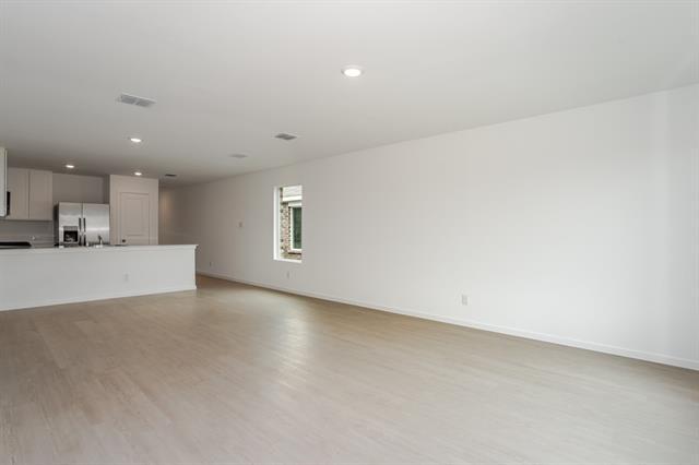 Building Photo - 1419 Merlin Blf St