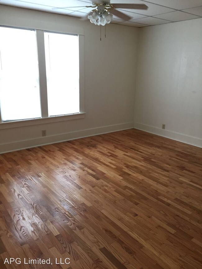 Building Photo - 415 E Cape Rock Dr