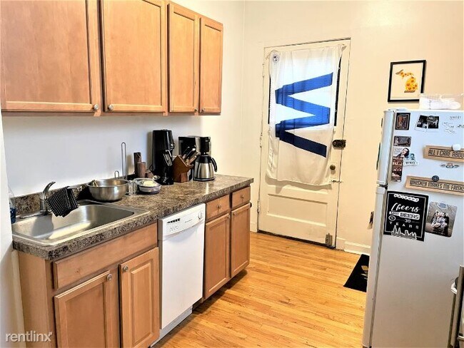Foto del edificio - 4607 N Western Ave