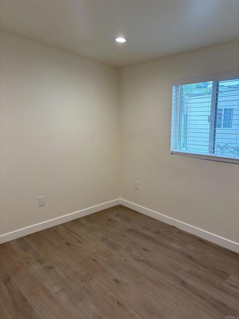 Foto del edificio - 2460 L St
