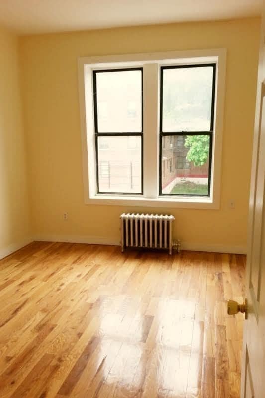 Primary Photo - 3013 Newkirk Ave