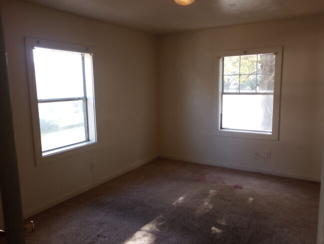 Building Photo - 1522 Willow St