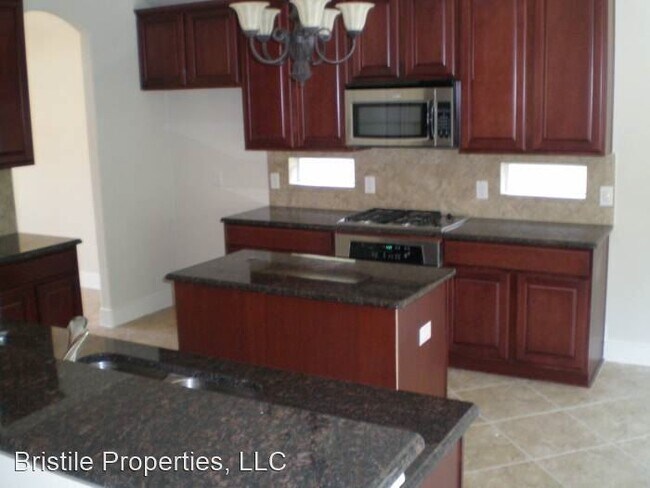 Foto del edificio - 4 br, 2 bath House - 3920 Harvey Penick