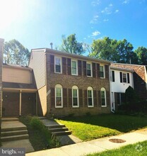 Building Photo - 12607 English Orchard Ct