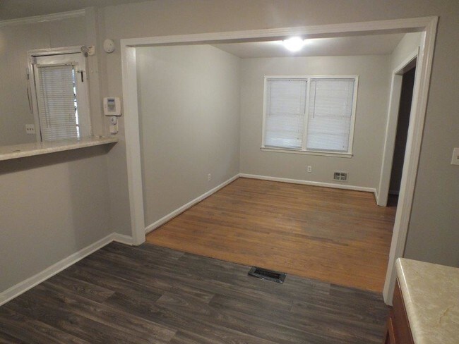Building Photo - 3015 Weslock Cir