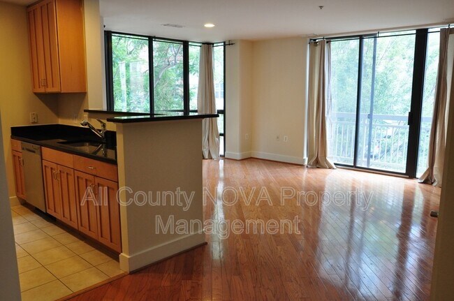 Foto del edificio - 1200 N Hartford St