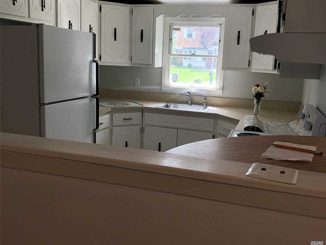 Foto principal - 57 Woodview Ln