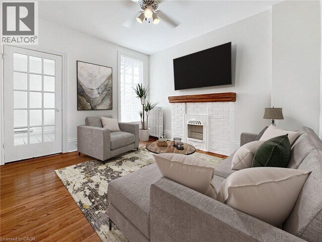 Photo du bâtiment - 112 West Avenue N