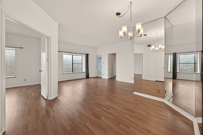 Building Photo - 2211 S Braeswood Blvd