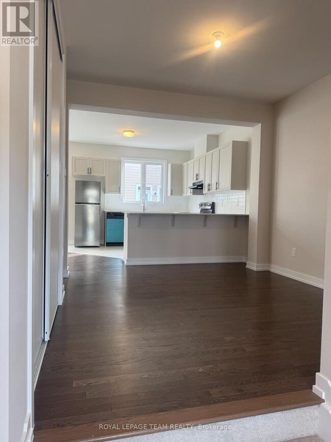 Building Photo - 958 Seagrave Ln