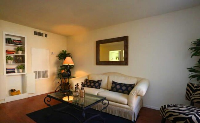 Building Photo - 1 bedroom in Houston TX 77071