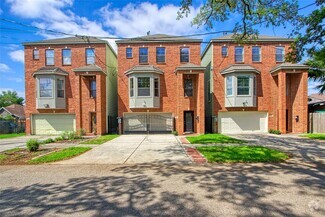 Building Photo - 1006 Temple St