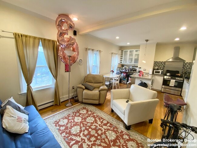 Foto del edificio - 174 Bolton St