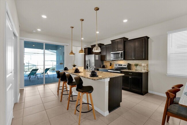 Foto del edificio - 3421 Lilac Wy