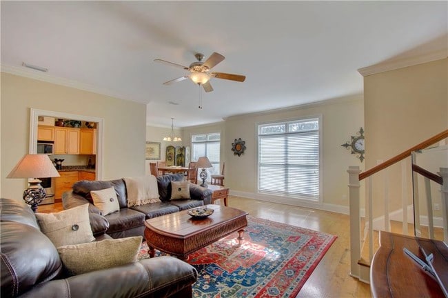 Building Photo - 26 Moss Ln