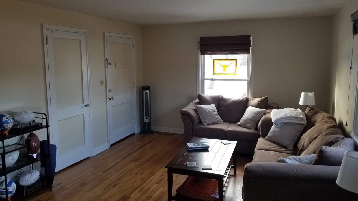 Living Room - 5637 Penn Ave S