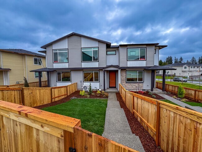 Foto del edificio - Brand New! - 3 Bedroom Townhome in Vancouver WA