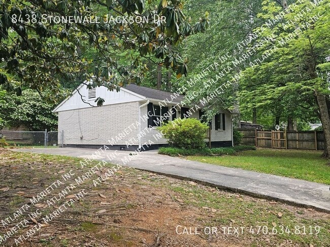 Building Photo - 8438 Stonewall Jackson Dr