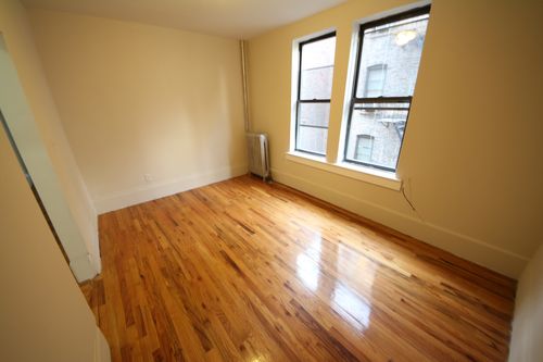 Primary Photo - 644 W 147th St