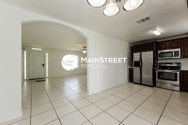 Building Photo - 3 Bedroom Pet-Friendly Home in LEHIGH ACRES, FL with Main Street Renewal