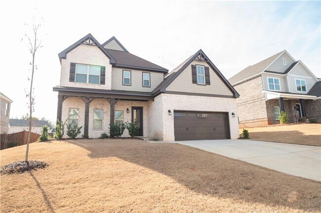 Foto del edificio - Spacious & Stylish 4BD Home with Loft in C...