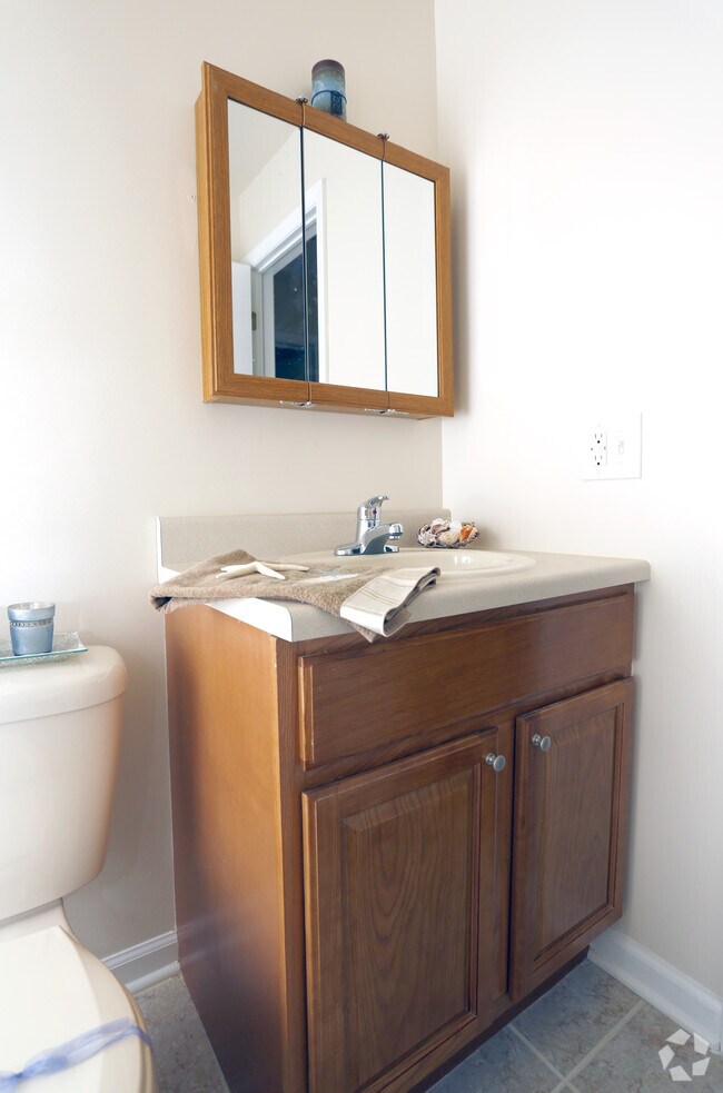 Kentwood Village Apartments in Brick, NJ