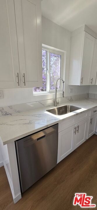 Building Photo - 1308 N Poinsettia Pl