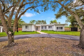 Building Photo - 6110 SW 79th St