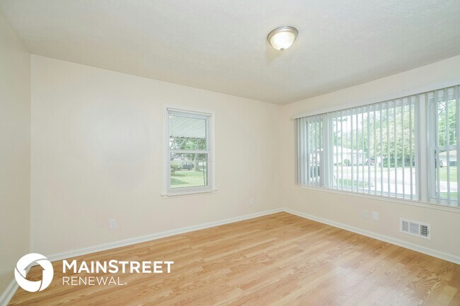 Foto del edificio - 2224 Peaslee Rd