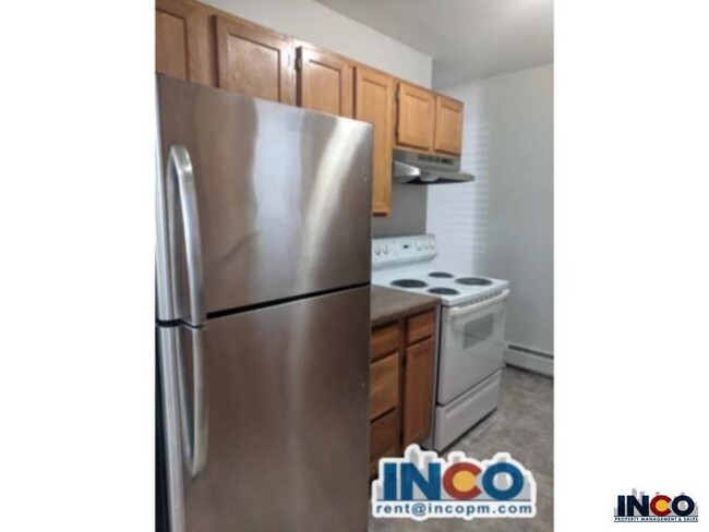 Building Photo - Comfortable 2 bed 1 bath Condo Near Sloans...