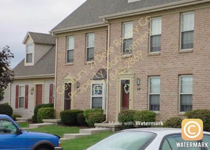 Primary Photo - 128 Pointe Ridge Dr