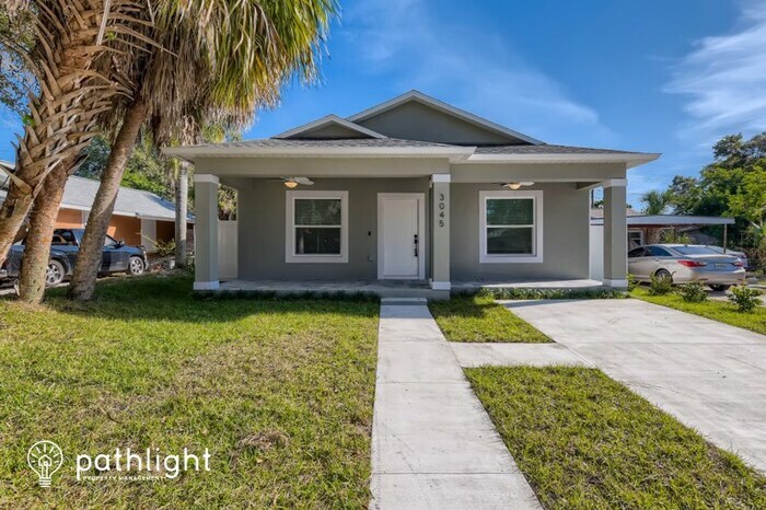 Primary Photo - 3045 Union Street N, St. Petersburg, FL, 3...