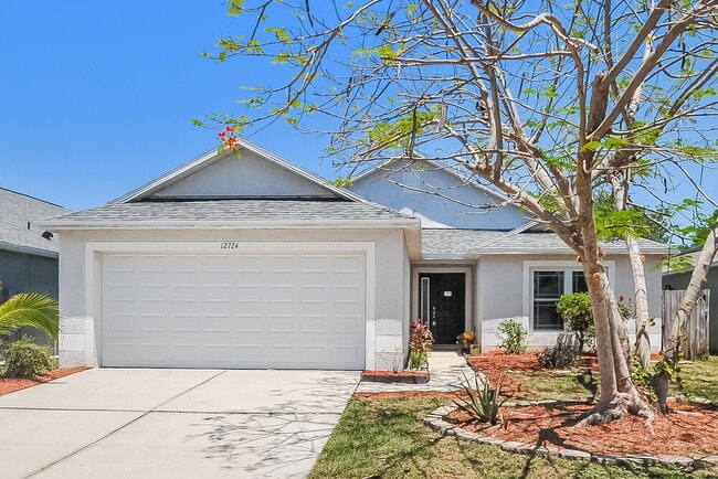 Building Photo - 12724 Lake Vista Dr