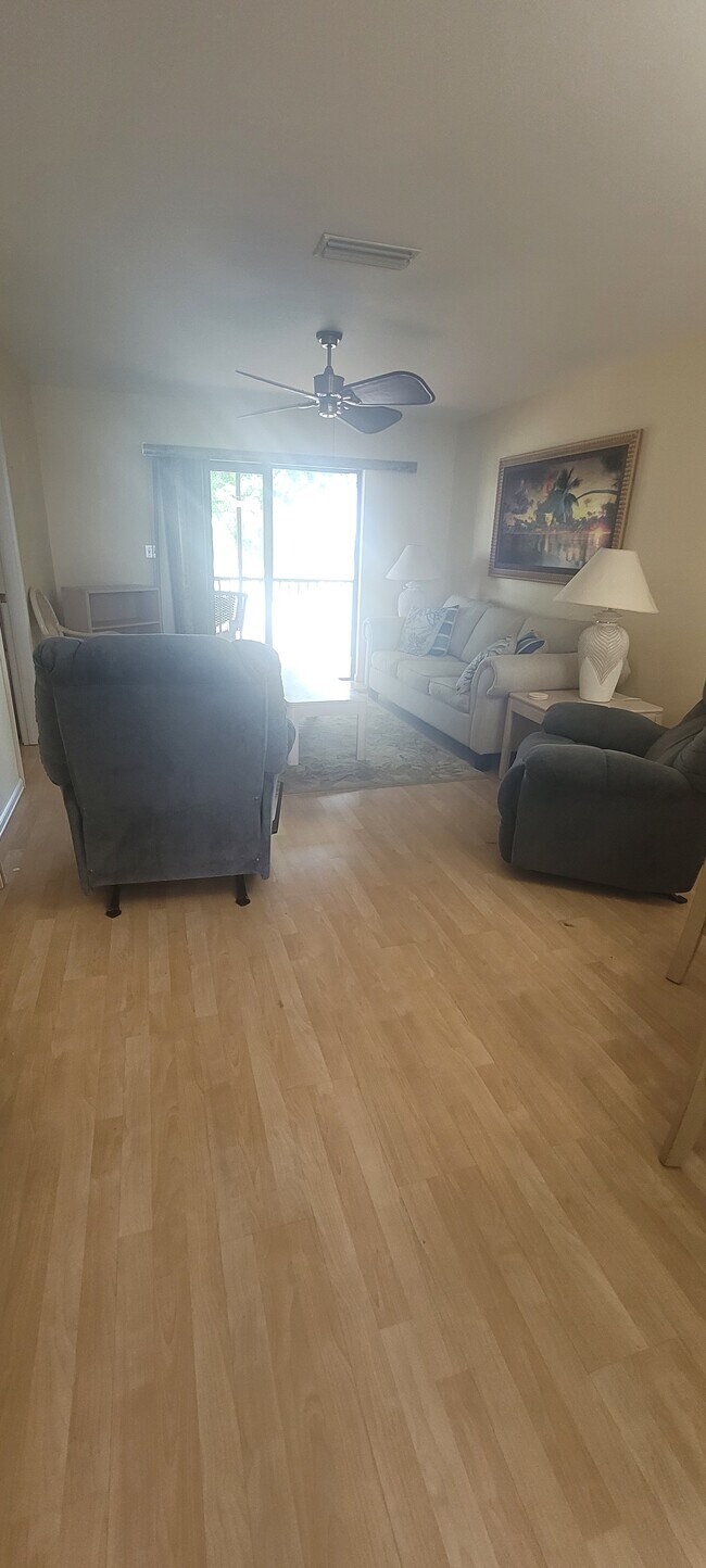 Living Room - 25225 Rampart Blvd