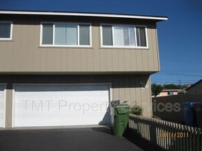 Building Photo - 2170 Seaview Ave