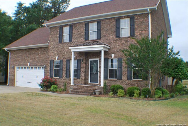 Foto del edificio - 845 Log Cabin Dr