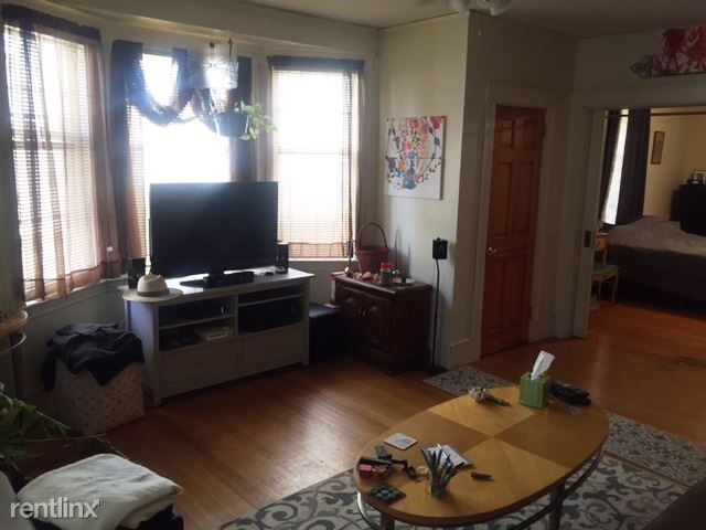 Foto del edificio - 16 Westwood Rd