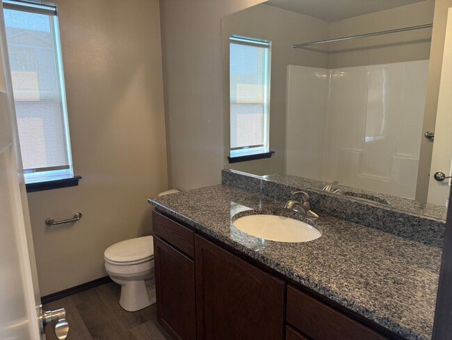 Building Photo - 3 Bedroom. 2.5 Bath House. Fenced Yard w/ ...