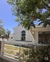 Building Photo - 2028 S 7th Ave