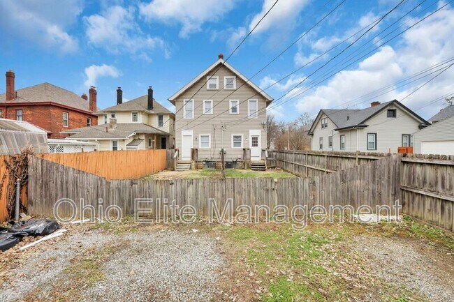 Foto del edificio - 295 E Woodrow Ave