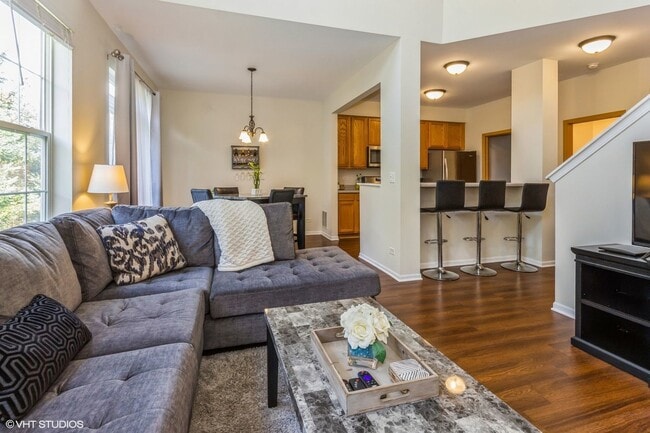 Foto del edificio - 24226 Walnut Cir