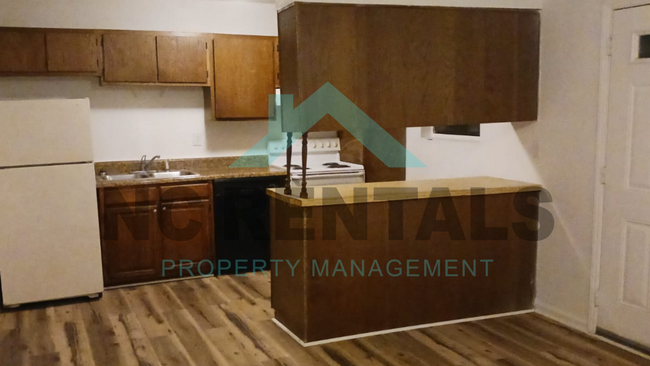 Foto del edificio - 2401 Markwood Ln SE
