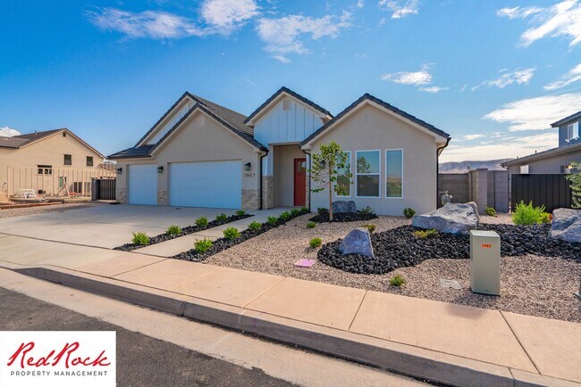 Foto del edificio - Beautiful 4-Bedroom 2.5 Bath with a 3 Car ...