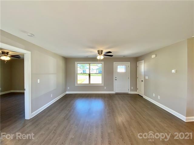 Foto del edificio - 227 Front St